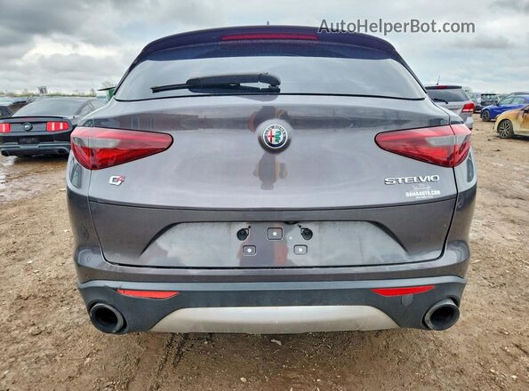ZASFAKNN3J7B68965 2018 ALFA ROMEO STELVIO Gray Հետևի տեսք
