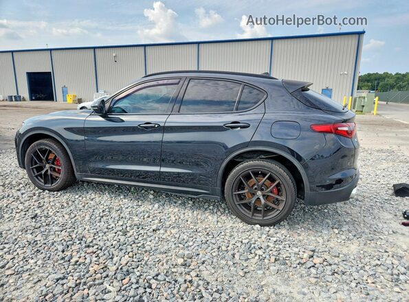 ZASFAKNN4J7C00385 2018 ALFA ROMEO STELVIO Черный Задняя левая четверть