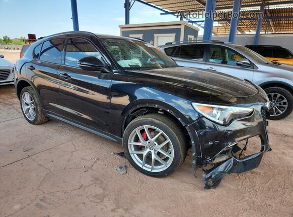 ZASFAKNN5J7C00380 2018 ALFA ROMEO STELVIO Черный Передняя правая четверть