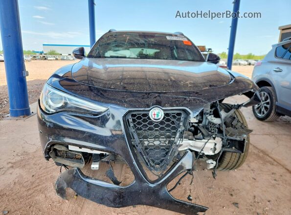 ZASFAKNN5J7C00380 2018 ALFA ROMEO STELVIO Черный Вид спереди