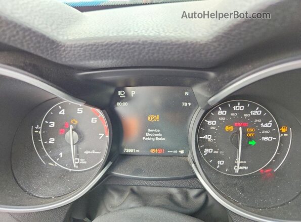 ZASFAKNN5J7C00380 2018 ALFA ROMEO STELVIO Черный Вид щитка приборов