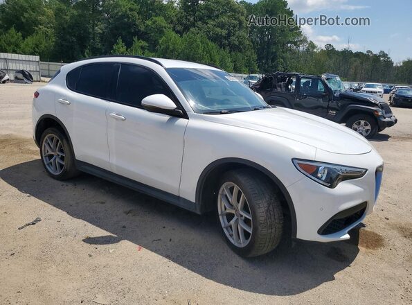 ZASFAKNN6J7C10688 2018 ALFA ROMEO STELVIO White Առջևի աջ
