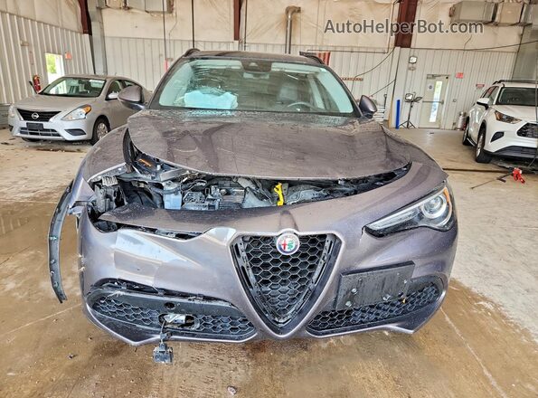 ZASFAKPN1J7B76902 2018 ALFA ROMEO STELVIO Угольный Вид спереди