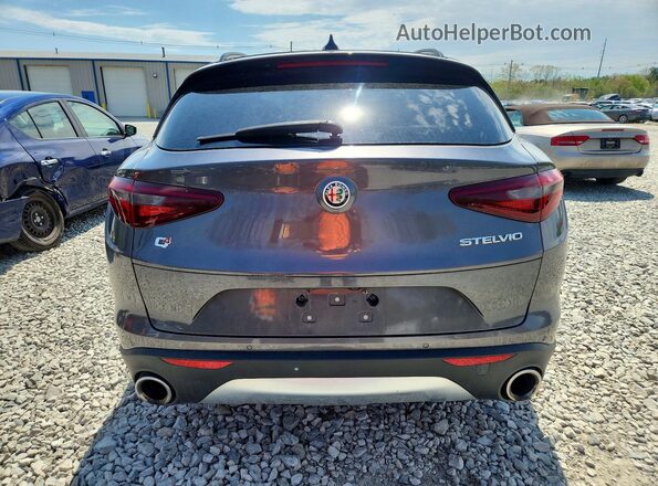 ZASFAKPN5J7B66423 2018 ALFA ROMEO STELVIO Серый Вид сзади