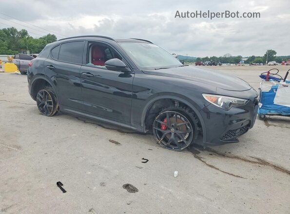 ZASFAKPN6J7B81870 2018 ALFA ROMEO STELVIO Черный Передняя правая четверть