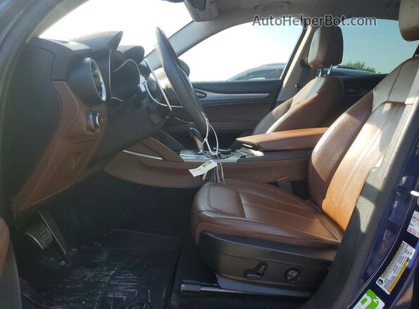 ZASFAKPN7J7B92134 2018 ALFA ROMEO STELVIO Blue Vista interior delantera
