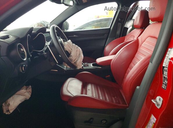 ZASPAJAN2N7D30045 2022 ALFA ROMEO STELVIO Red წინა სალონის ხედი