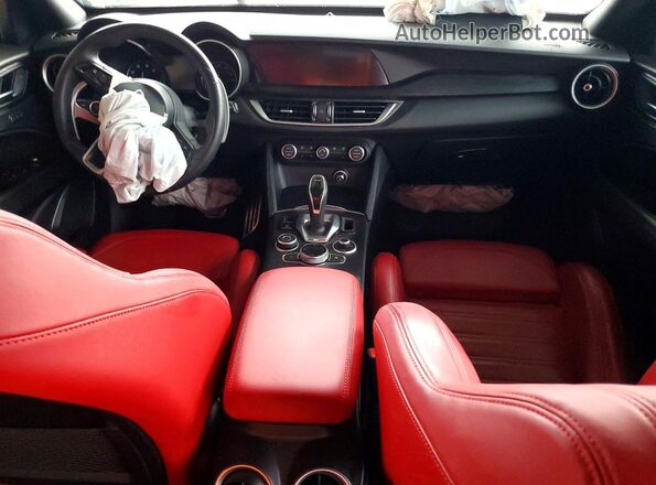 ZASPAJAN2N7D30045 2022 ALFA ROMEO STELVIO Red წინა პანელის ხედი