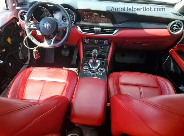 ZASPAJAN3L7C93746 2020 ALFA ROMEO STELVIO White Vista del salpicadero