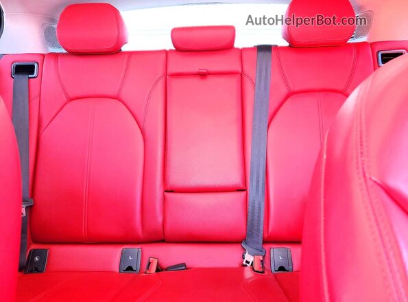 ZASPAJAN3L7C93746 2020 ALFA ROMEO STELVIO White Vista de los asientos traseros
