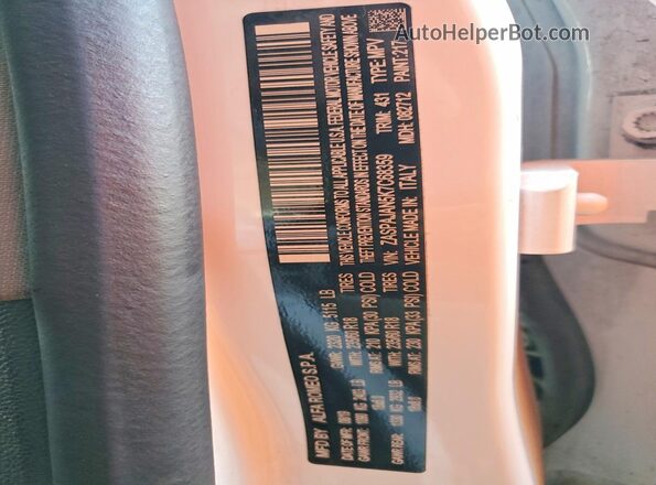 ZASPAJAN5K7C68359 2019 ALFA ROMEO STELVIO White სალონის 360-გრადუსიანი ხედი