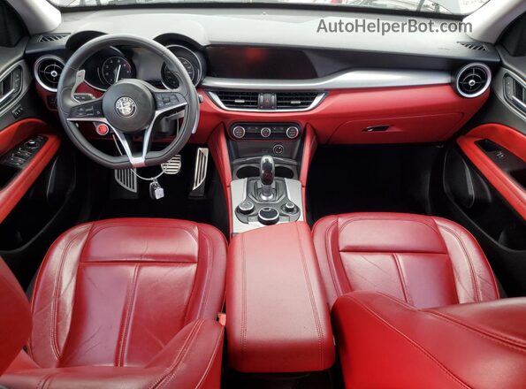 ZASPAJAN7K7C41132 2019 ALFA ROMEO STELVIO Black წინა პანელის ხედი