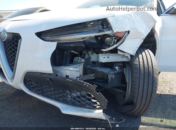ZASPAJANXK7C49385 2019 ALFA ROMEO STELVIO White Դիմացի տեսք