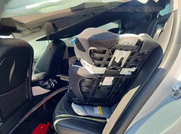 ZASPAKAN8L7C89410 2020 ALFA ROMEO STELVIO Серебряный Вид задней части салона