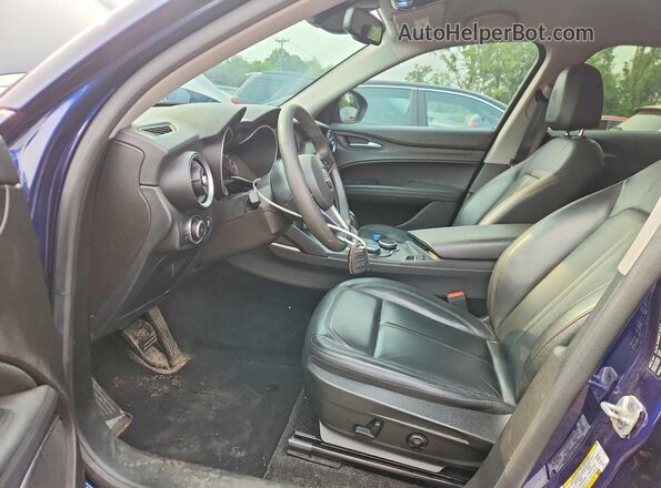 ZASPAKAN9K7C41560 2019 ALFA ROMEO STELVIO Blue Widok wnętrza z przodu