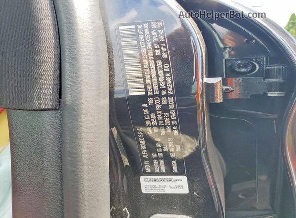 ZASPAKAN9N7D30629 2022 ALFA ROMEO STELVIO Black VIN sticker view