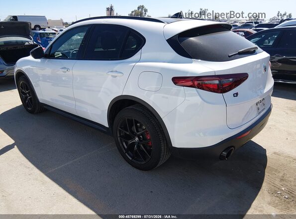 ZASPAKBN0K7C42692 2019 ALFA ROMEO STELVIO White Rear left