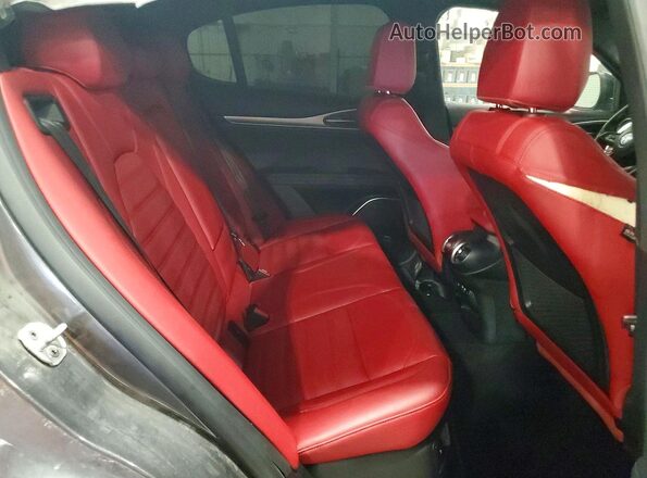 ZASPAKBN1N7D29635 2022 ALFA ROMEO STELVIO Gray Rear interior view