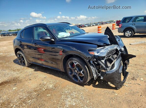 ZASPAKBN1R7D78887 2024 ALFA ROMEO STELVIO Black Front right