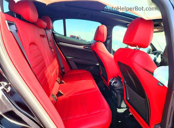 ZASPAKBN1R7D78887 2024 ALFA ROMEO STELVIO Black Rear seats view