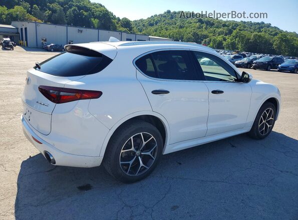 ZASPAKBN3L7C88079 2020 ALFA ROMEO STELVIO White Rear right