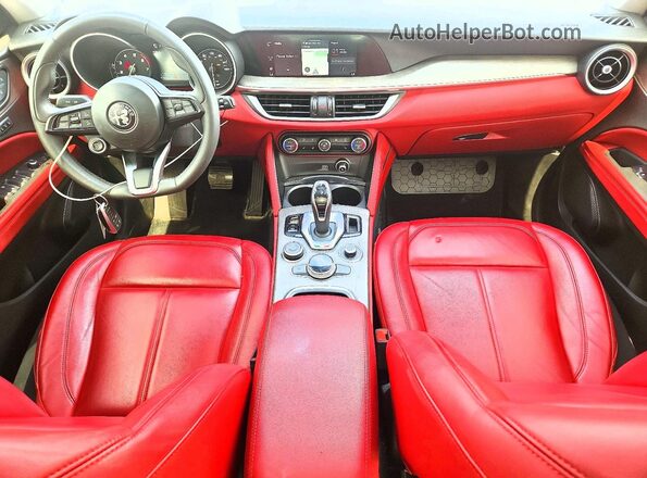 ZASPAKBN4M7D15436 2021 ALFA ROMEO STELVIO Серебряный Вид панели приборов