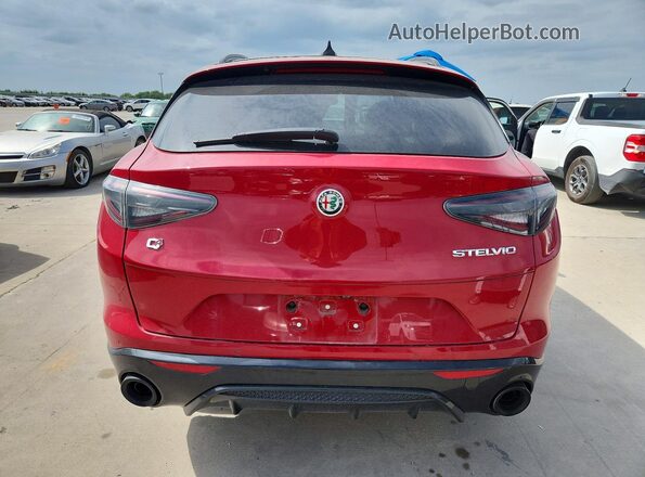 ZASPAKBN7R7D77193 2024 ALFA ROMEO STELVIO Red Widok z tyłu