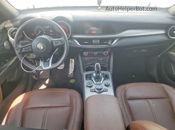 ZASPAKBN7R7D81177 2024 ALFA ROMEO STELVIO Белый Вид панели приборов