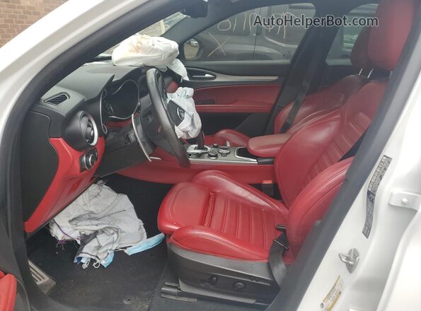 ZASPAKBN8M7D15083 2021 ALFA ROMEO STELVIO White 