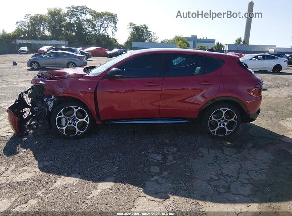 ZASPATCW4R3047366 2024 ALFA ROMEO OTHER Red Սալոնի 360 աստիճան տեսք