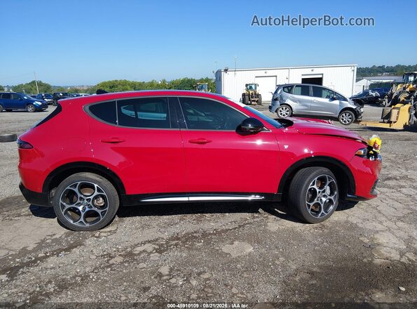 ZASPATCW4R3047366 2024 ALFA ROMEO OTHER Red Սալոնի հետևի տեսք