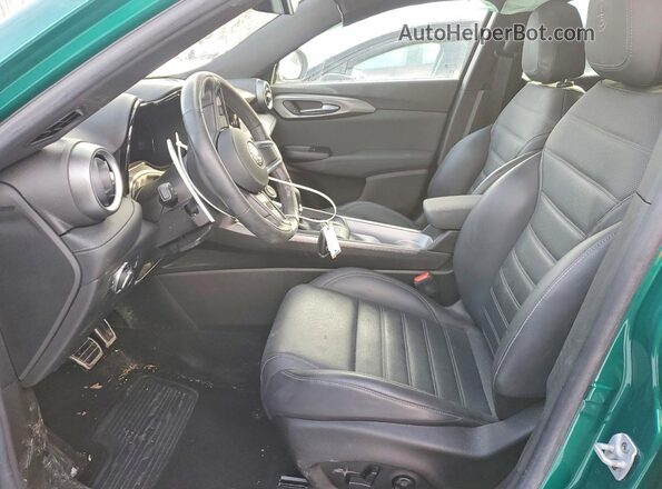 ZASPATDW6R3046444 2024 ALFA ROMEO OTHER Green Front interior view