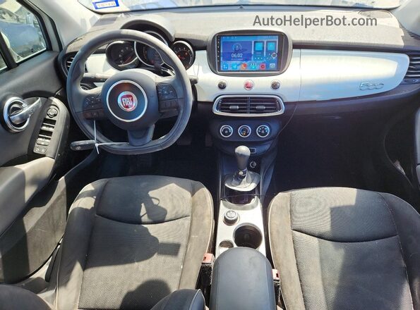 ZFBCFXBT1GP369109 2016 FIAT 500X White Widok deski rozdzielczej