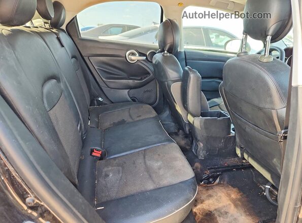 ZFBCFXCB0JP668944 2018 FIAT 500X Black Vista de los asientos traseros