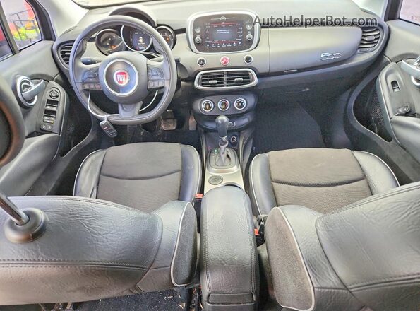 ZFBCFXCB8JP707442 2018 FIAT 500X Black Առջևի վահանակի տեսք
