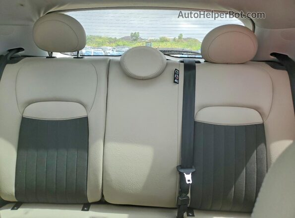 ZFBCFXDB1HP581899 2017 FIAT 500X Black Rear seats view