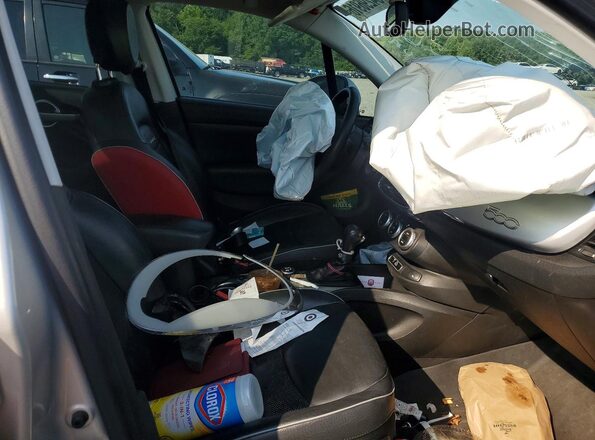 ZFBCFXDT8GP389192 2016 FIAT 500X Silver Vista interior delantera