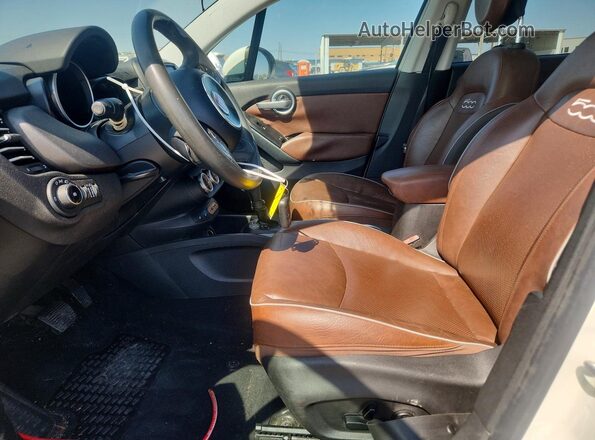 ZFBCFXET0GP408462 2016 FIAT 500X White Vista interior delantera