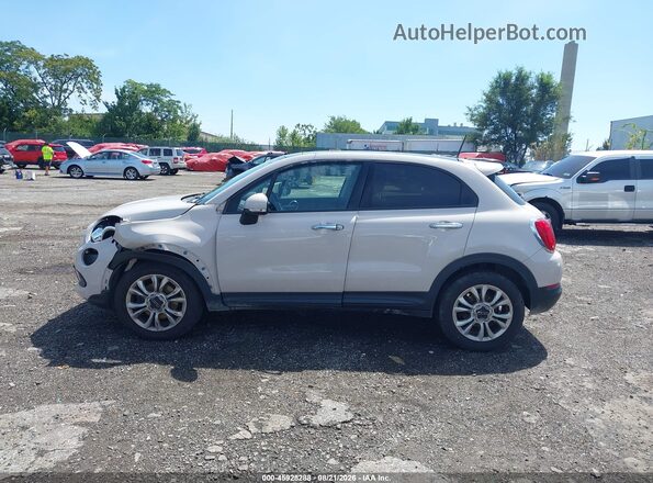 ZFBCFYBTXGP514198 2016 FIAT 500X Cream Vista interior de 360 grados