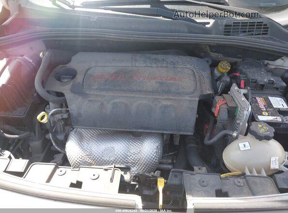 ZFBCFYBTXGP514198 2016 FIAT 500X Cream Vista trasera