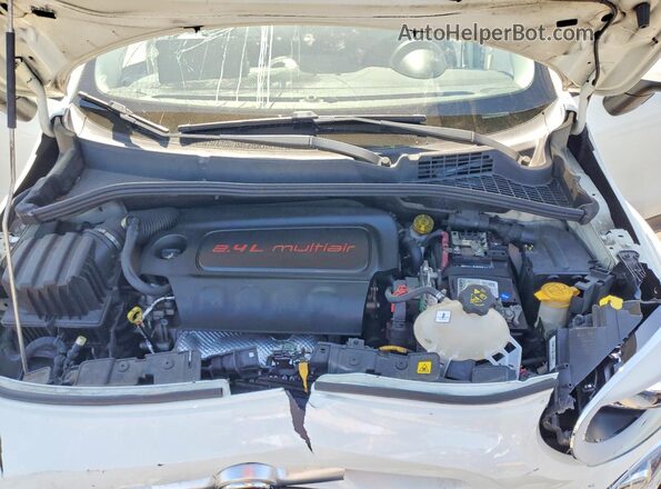 ZFBCFYCT6GP344467 2016 FIAT 500X White 