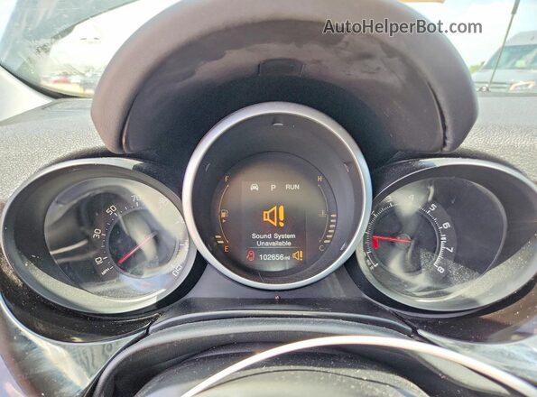 ZFBCFYDT2GP403786 2016 FIAT 500X Black Instrument cluster view