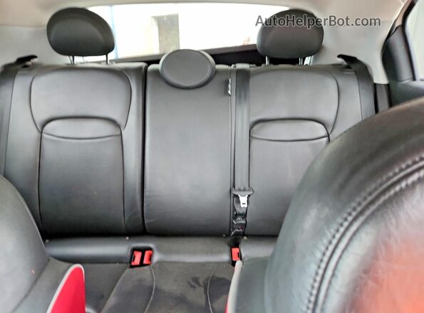 ZFBCFYDT8GP365853 2016 FIAT 500X White 