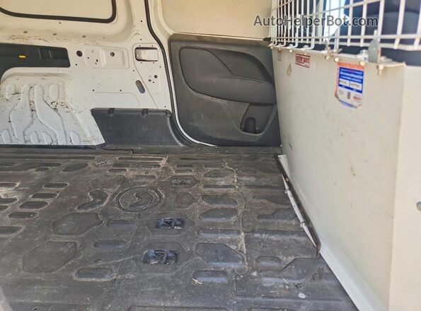 ZFBERFABXH6D60793 2017 RAM PROMASTER White Widok wnętrza z tyłu