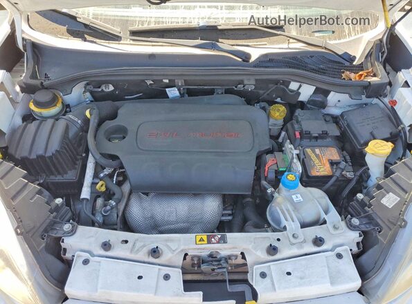 ZFBERFBBXH6D72781 2017 RAM PROMASTER Белый Вид подкапотного пространства