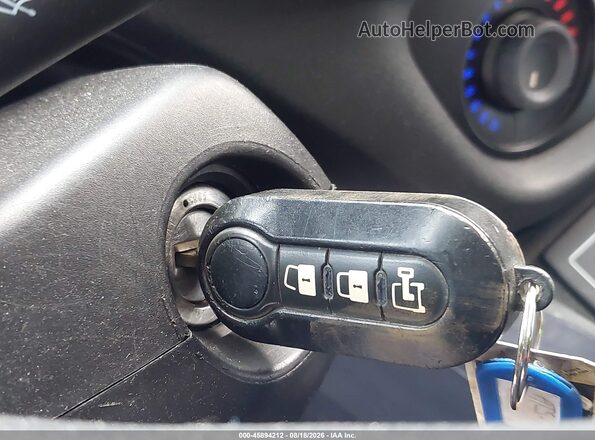 ZFBHRFAB5K6N50907 2019 RAM PROMASTER CITY Белый Вид панели приборов