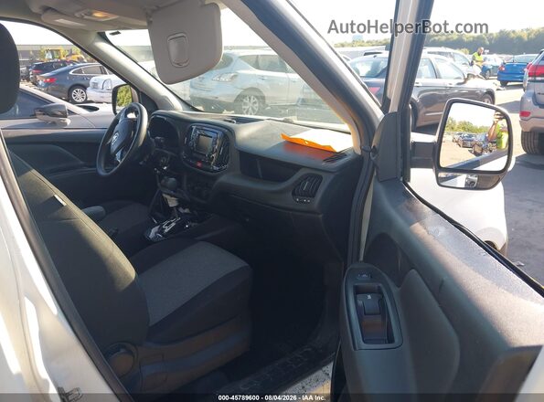 ZFBHRFABXL6P26786 2020 RAM PROMASTER CITY White Front interior view