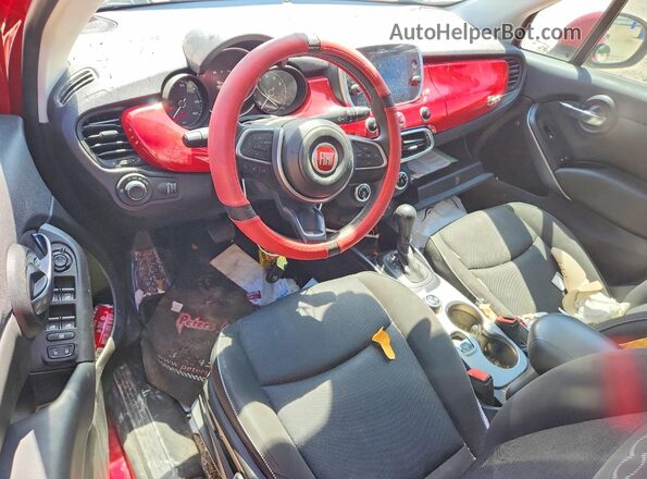 ZFBNFYA15LP847489 2020 FIAT 500X Red Vista del salpicadero