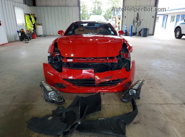 ZFF77XJAXH0226117 2017 FERRARI CALIFORNIA Red Դիմացի տեսք