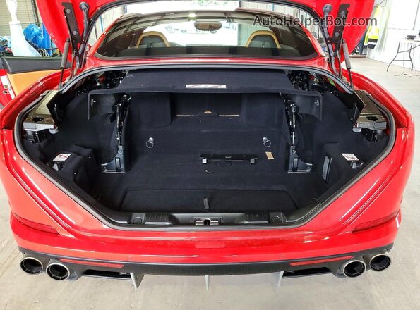 ZFF77XJAXH0226117 2017 FERRARI CALIFORNIA Red Շարժիչի բաժամունքի տեսք